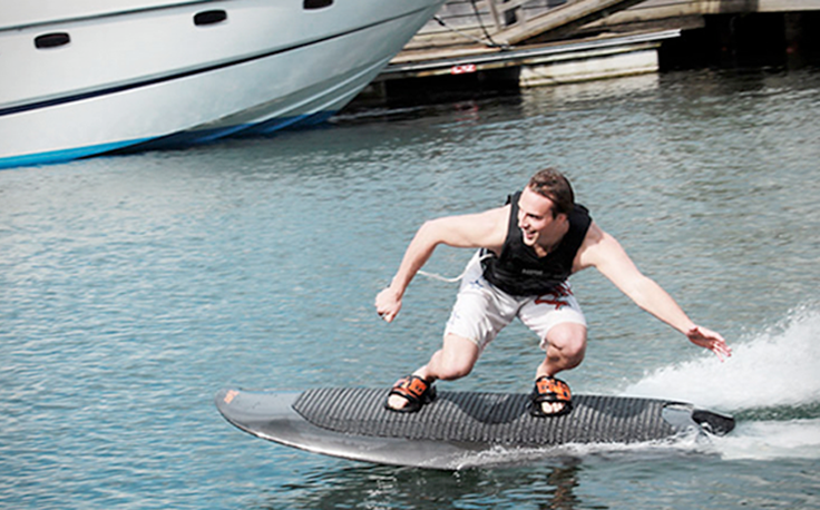 Sad jer moguće wakeboardati na struju (1).png